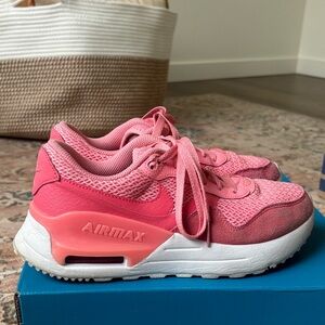 Nike Womens Pink Air Max Sneakers